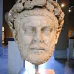Kejsar Diocletianus: Delning, reformer, palats och kristen förföljelse
